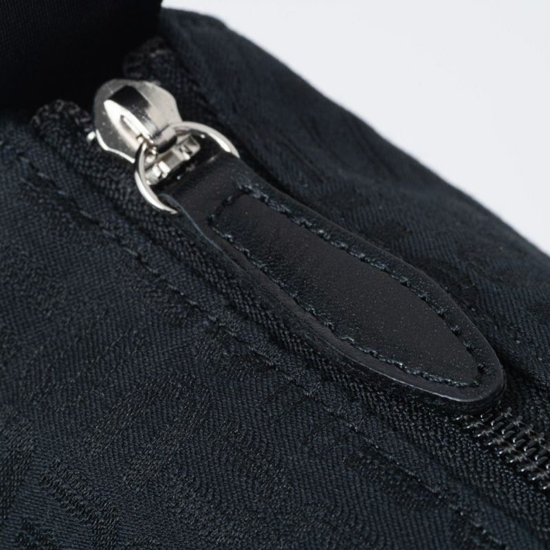 U by ungaroルイ ショルダー(L) ブラック