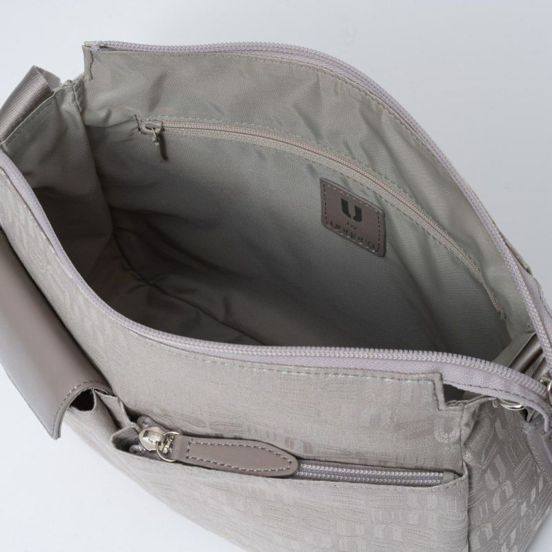 U by ungaroルイ ショルダー(M)ト ベージュ