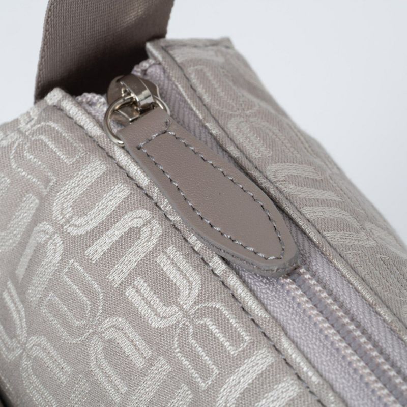 U by ungaroルイ ショルダー(M)ト ベージュ