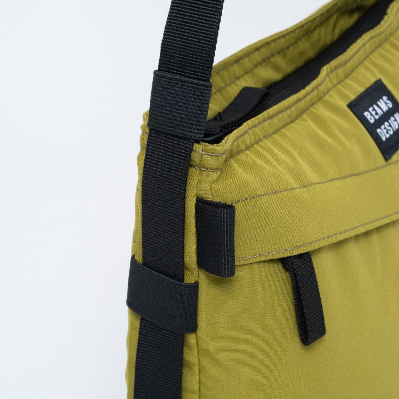 BEAMS DESIGN Diagonal サコッシュ【BMMH5ES1】 オリーブ