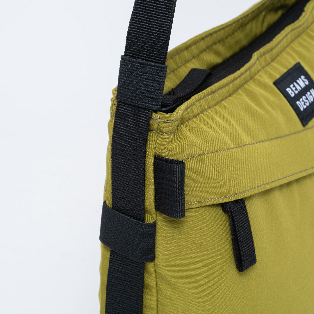 BEAMS DESIGN Diagonal サコッシュ【BMMH5ES1】 オリーブ