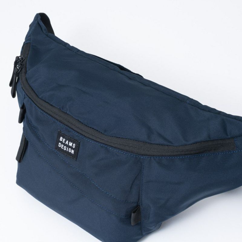 BEAMS DESIGN Diagonal ボディバッグ【BMMH5ES2】 ネイビー