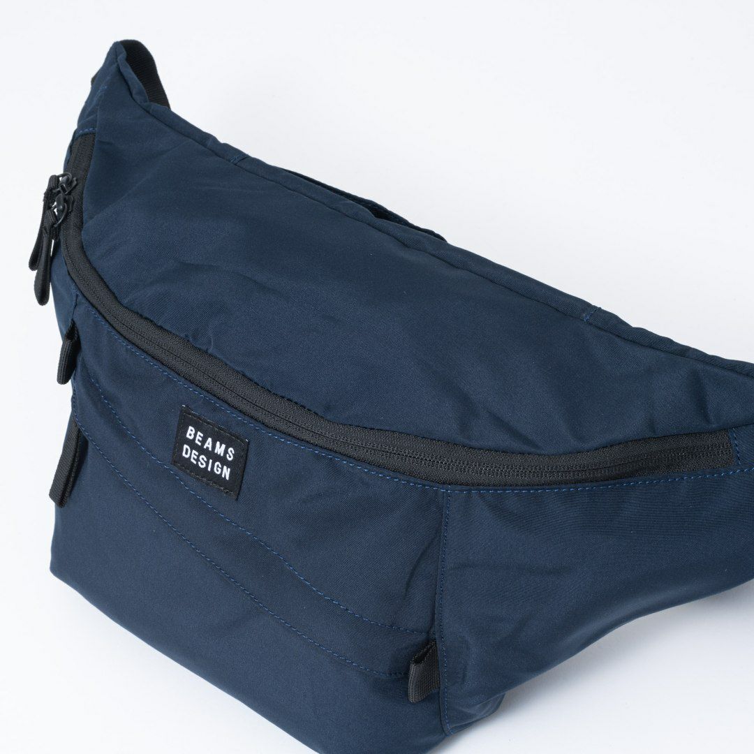 BEAMS DESIGN Diagonal ボディバッグ【BMMH5ES2】 ネイビー