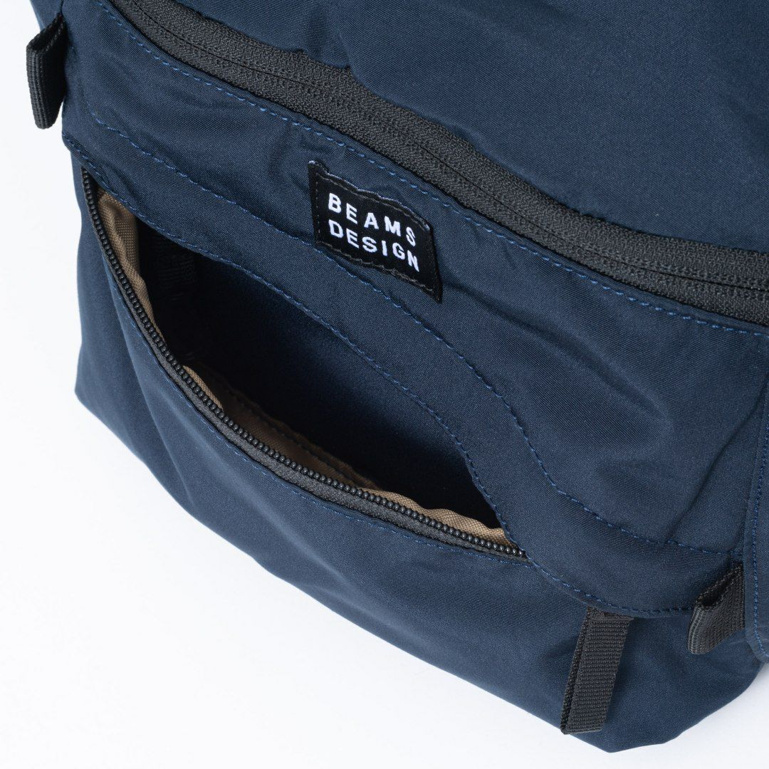 BEAMS DESIGN Diagonal ボディバッグ【BMMH5ES2】 ネイビー