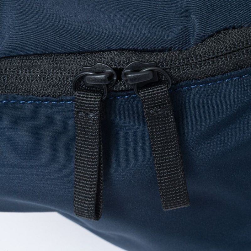 BEAMS DESIGN Diagonal ボディバッグ【BMMH5ES2】 ネイビー