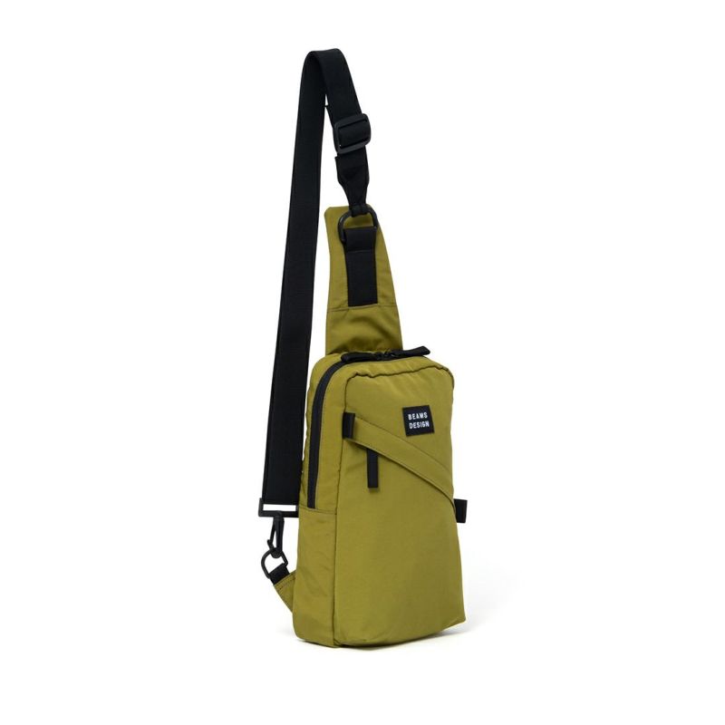 BEAMS DESIGN Diagonal 縦型ボディバッグ【BMMH5ES4】 オリーブ
