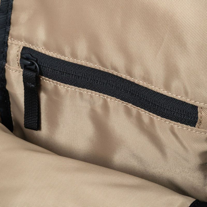 BEAMS DESIGN Diagonal 縦型ボディバッグ【BMMH5ES4】 オリーブ