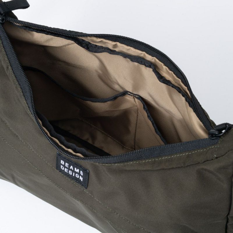 BEAMS DESIGN Diagonal ショルダー(M)【BMMH5ES5】 カーキ