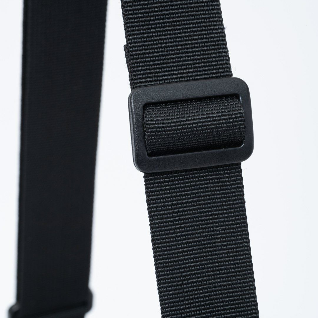 BEAMS DESIGN Diagonal ショルダー(M)【BMMH5ES5】 ブラック