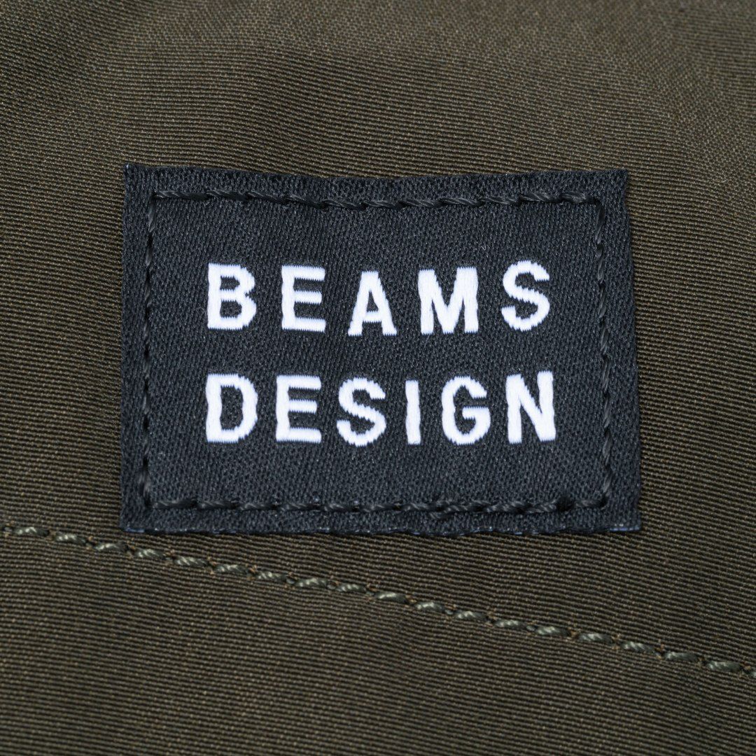 BEAMS DESIGN Diagonal ショルダー(L)【BMMH5ES6】 カーキ
