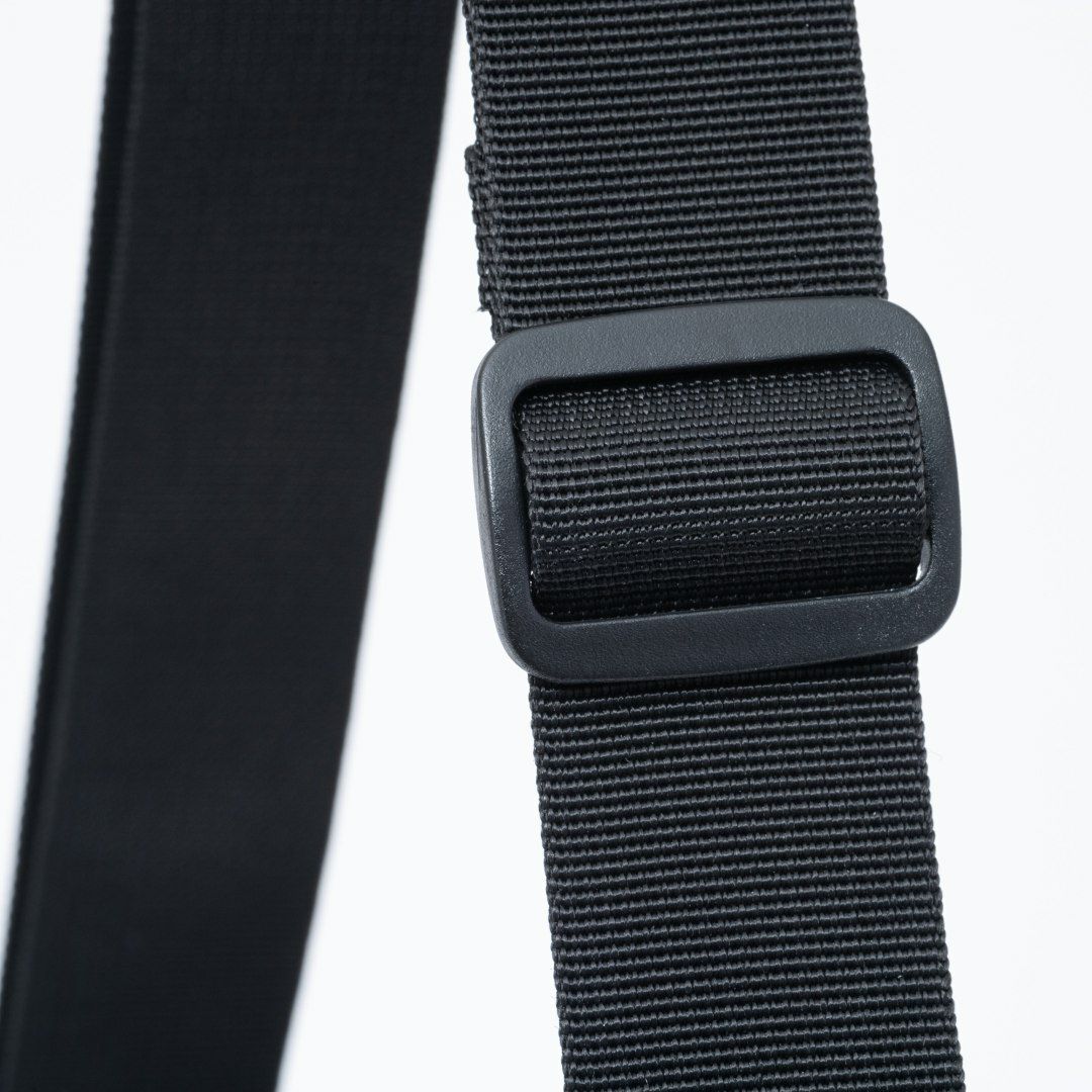 BEAMS DESIGN Diagonal ショルダー(L)【BMMH5ES6】 カーキ