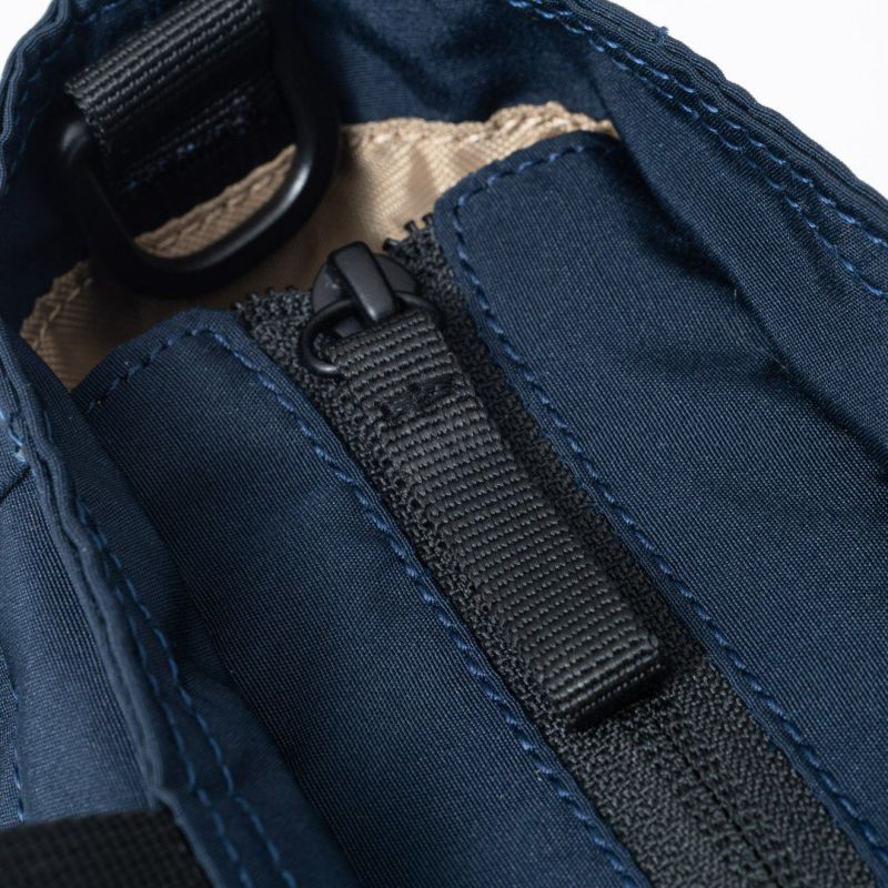 BEAMS DESIGN Diagonal 2WAYミニトート【BMMH5ET1】 ネイビー