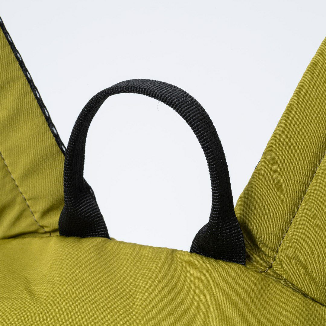 BEAMS DESIGN Diagonal バックパック【BMMH5ER1】 オリーブ