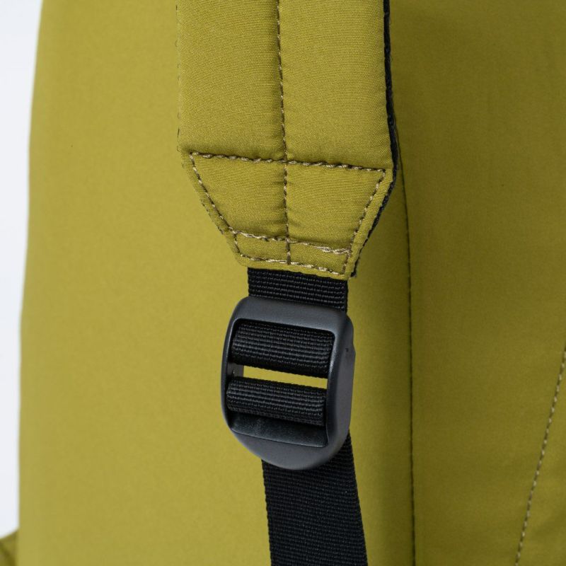 BEAMS DESIGN Diagonal バックパック【BMMH5ER1】 オリーブ