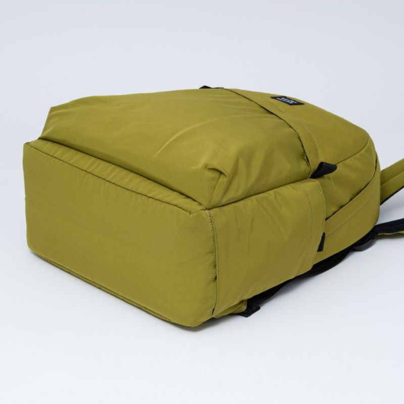 BEAMS DESIGN Diagonal バックパック【BMMH5ER1】 オリーブ