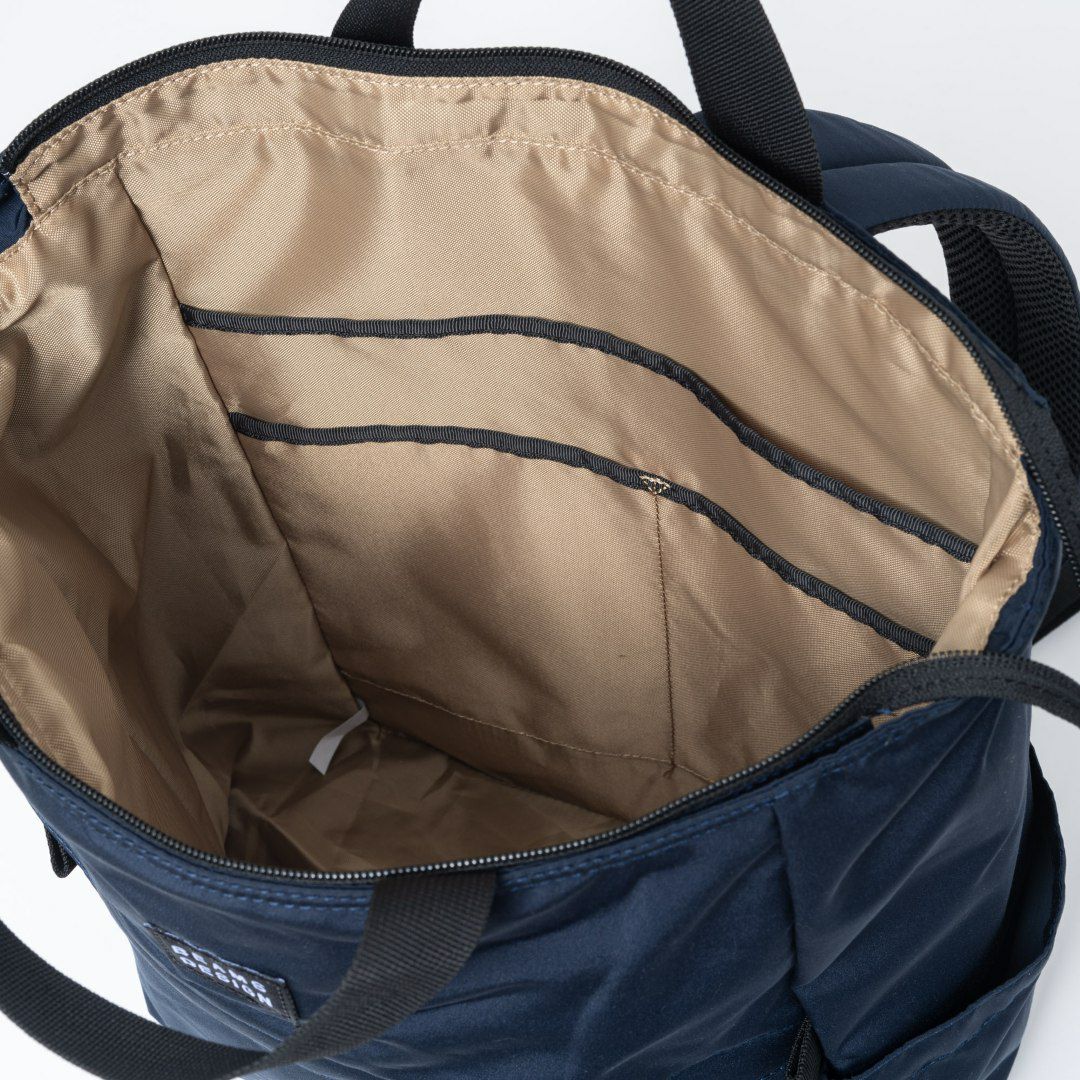 BEAMS DESIGN Diagonal 2WAYバックパック【BMMH5ER2】 ネイビー