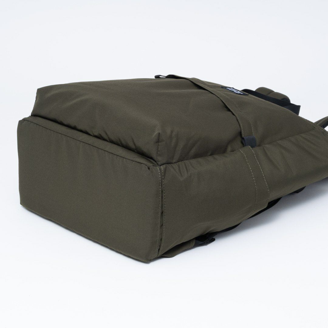 BEAMS DESIGN Diagonal 2WAYバックパック【BMMH5ER2】 カーキ