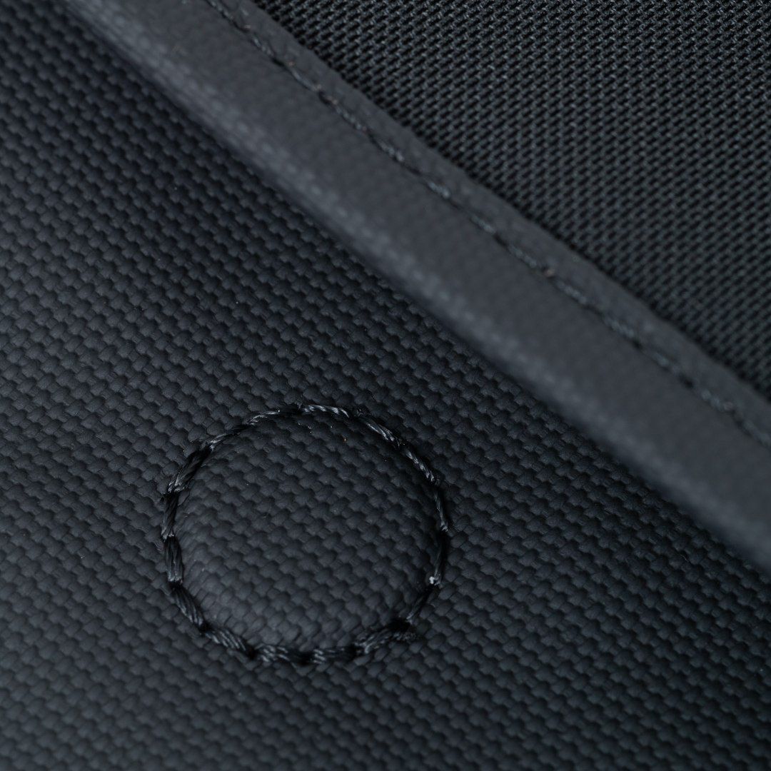 BEAMS DESIGN ELASTIC MESH ショルダーバッグ【BMMH0BSB】 ブラック