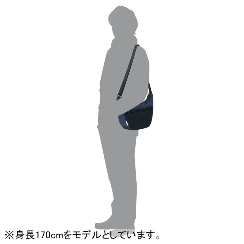 BEAMS DESIGN ELASTIC MESH ショルダーバッグ【BMMH0BSC】