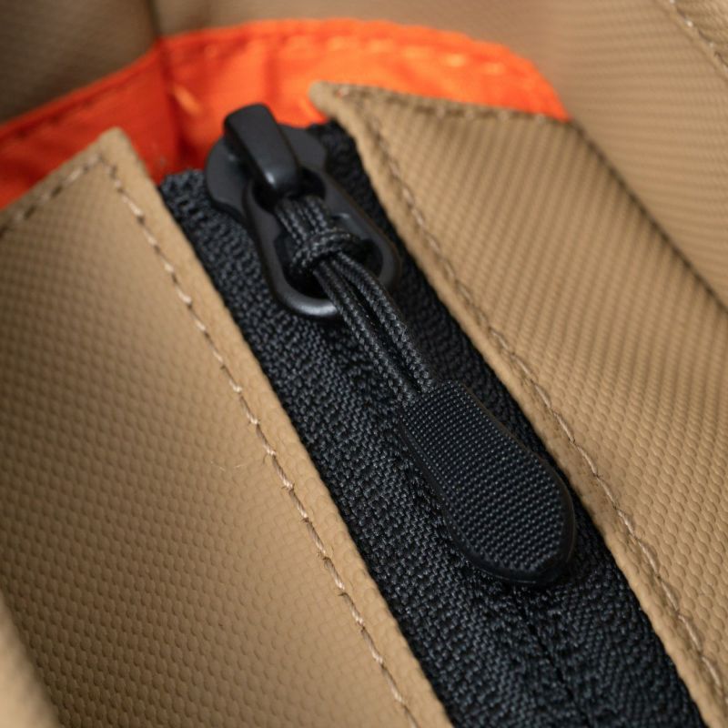 BEAMS DESIGN ELASTIC MESH トートバッグ【BMMH0BT3】 サンドベージュ