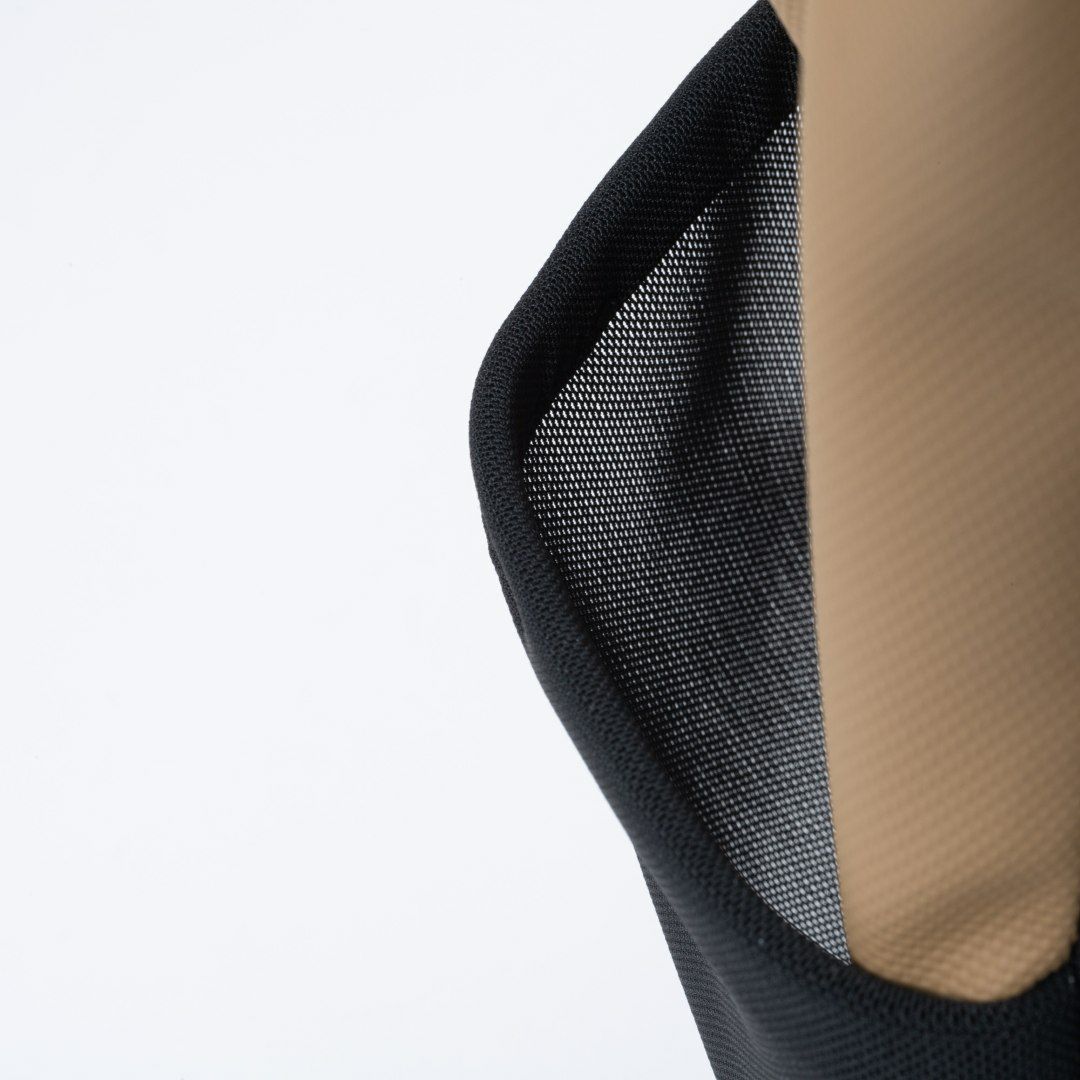 BEAMS DESIGN ELASTIC MESH トートバッグ【BMMH0BT3】 サンドベージュ