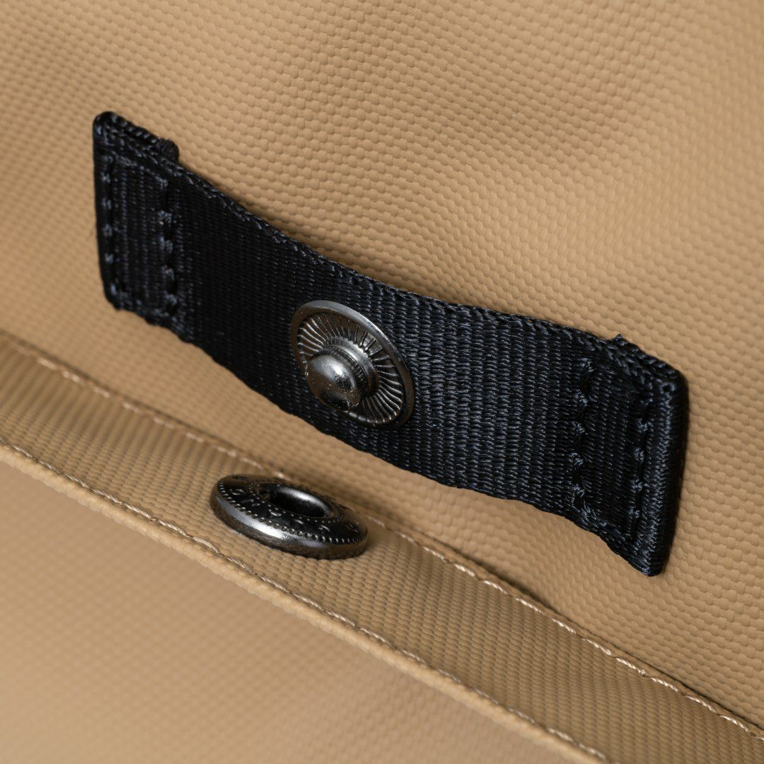 BEAMS DESIGN ELASTIC MESH トートバッグ【BMMH0BT3】 サンドベージュ