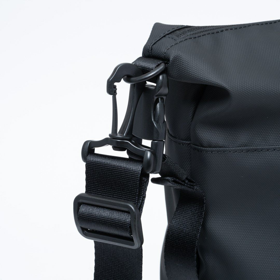 BEAMS DESIGN ELASTIC MESH ボストンバッグ【BMMH0BB1】 ブラック