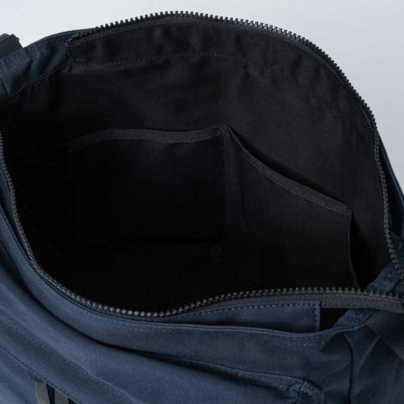 MARGARET HOWELL idea Weather proof ショルダー(L) ネイビー