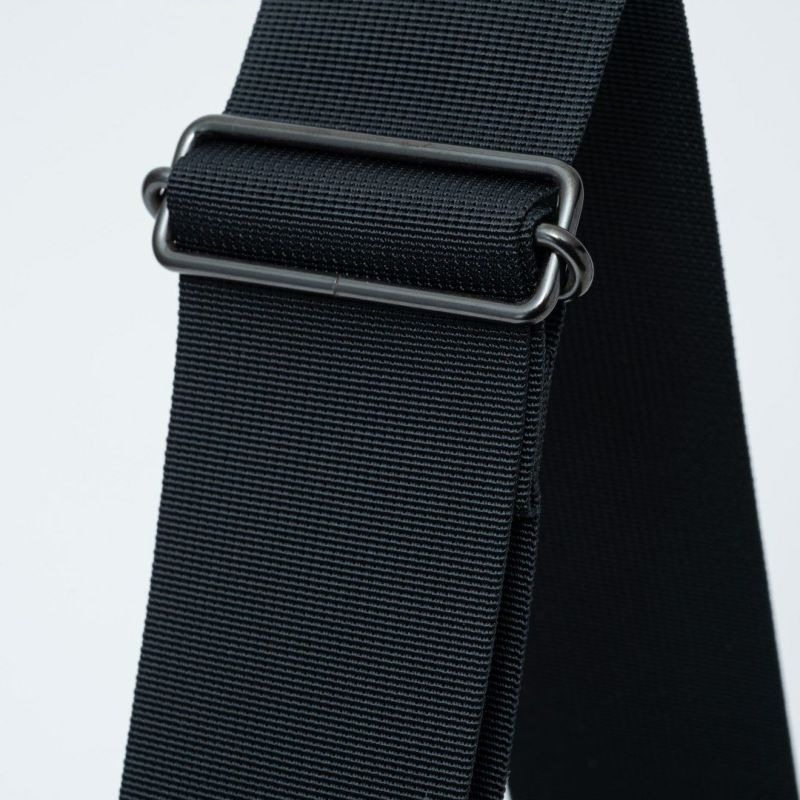 MARGARET HOWELL idea Weather proof ショルダー(L) カーキ