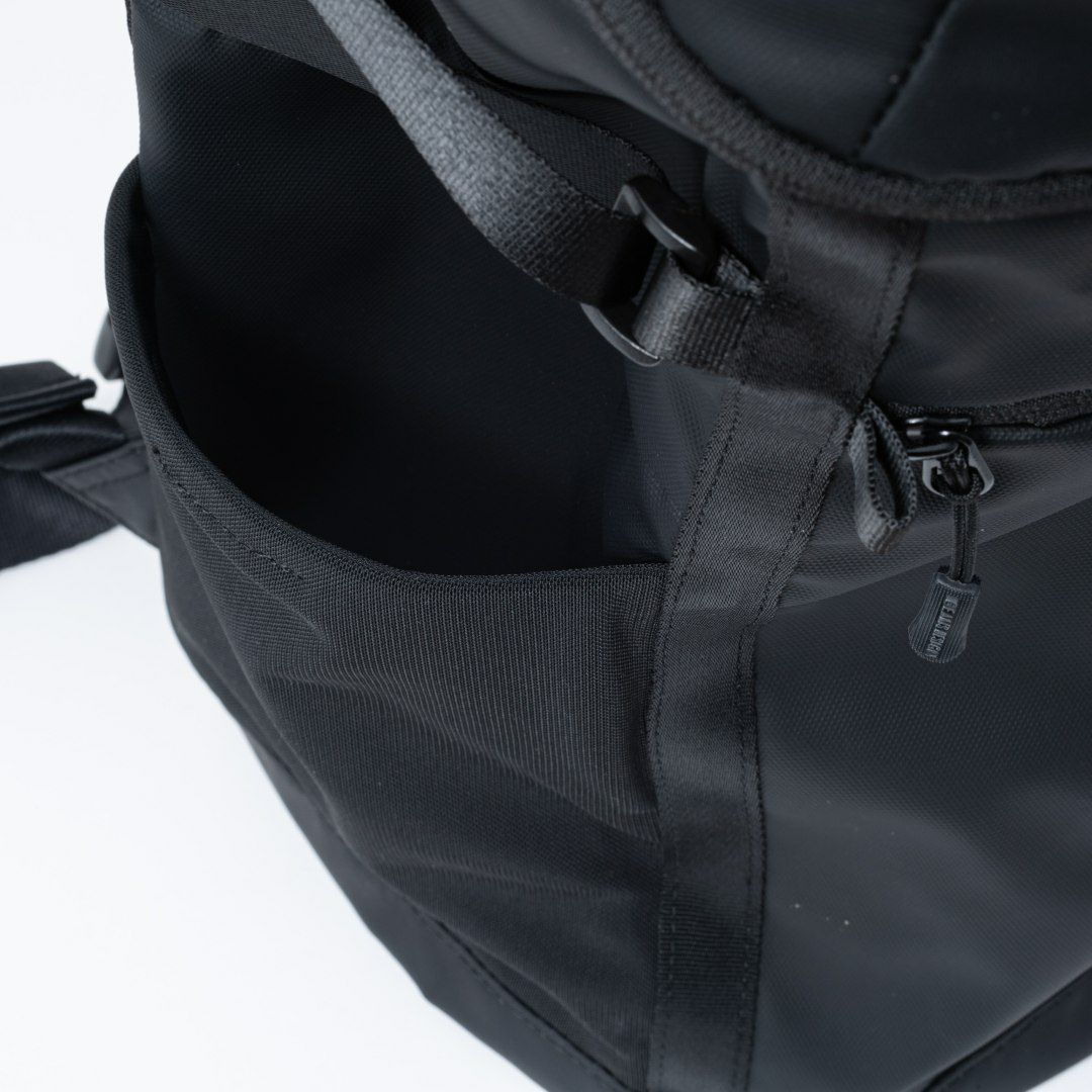 BEAMS DESIGN Influence バッグパック レッド