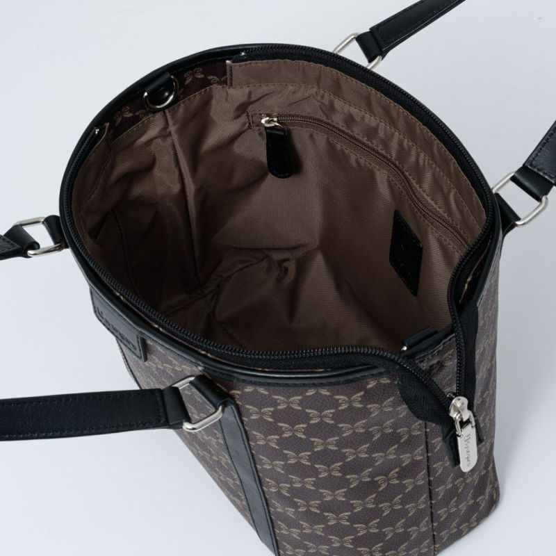 U by ungaroアレクシア 2WAYトート ブラック